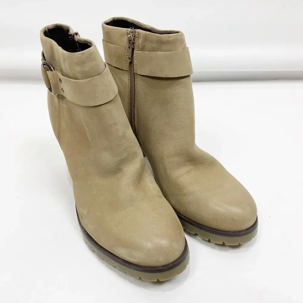 Crevo Womens Kathyrn Boots Size 10 M Cream Beige Leather Block Heel Ankle NWOB
